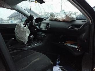 Peugeot 308 308 SW (L4/L9/LC/LJ/LR), Combi 5-drs, 2014 / 2021 1.6 BlueHDi 120 picture 7