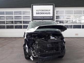 Vrakbiler auto Volkswagen Transporter Transporter T6, Van, 2015 2.0 TDI 150 2020/1
