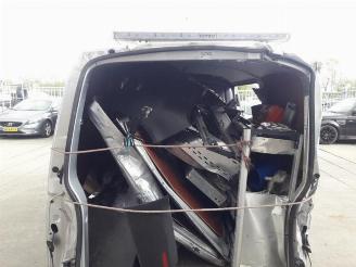 Volkswagen Transporter Transporter T6, Van, 2015 2.0 TDI 150 picture 6