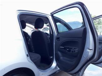 Mitsubishi Space-star Space Star (A0), Hatchback, 2012 1.0 12V picture 16