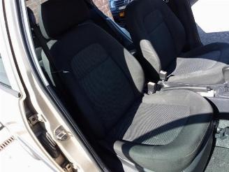 Skoda Fabia Fabia (6Y2), Hatchback 5-drs, 1999 / 2008 1.2 HTP picture 16