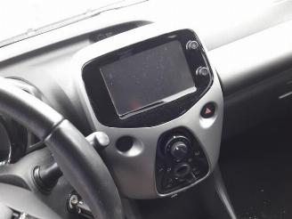 Toyota Aygo Aygo (B40), Hatchback, 2014 1.0 12V VVT-i picture 13