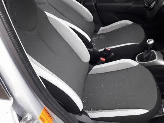 Toyota Aygo Aygo (B40), Hatchback, 2014 1.0 12V VVT-i picture 9