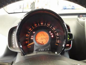 Toyota Aygo Aygo (B40), Hatchback, 2014 1.0 12V VVT-i picture 21