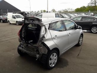 Toyota Aygo Aygo (B40), Hatchback, 2014 1.0 12V VVT-i picture 5