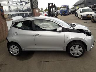 Toyota Aygo Aygo (B40), Hatchback, 2014 1.0 12V VVT-i picture 6