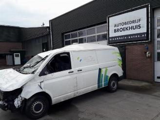 Vrakbiler auto Volkswagen Transporter Transporter T6, Van, 2015 2.0 TDI 2018/5