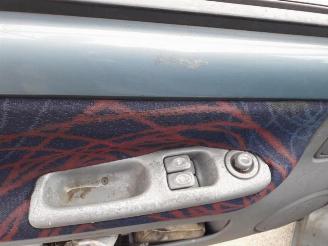 Renault Twingo Twingo (C06), Hatchback 3-drs, 1993 / 2007 1.2 16V picture 7