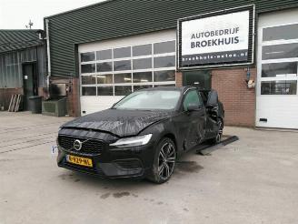 Sloopauto Volvo V-60 V60 II (ZW), Combi, 2018 2.0 B3 16V Mild Hybrid Geartronic 2022/10