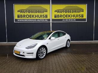 Coche siniestrado Tesla Model 3 Model 3, Sedan, 2017 EV AWD 2019/3