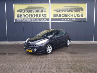 škoda osobní automobily Peugeot 207 1.4 VTi XS Pack 2007/8
