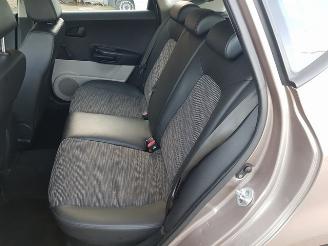 Kia Cee d Sporty Wagon 1.4 CVVT X-ecutive picture 21