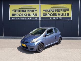 Coche accidentado Toyota Aygo 1.0-12V Access 2009/9