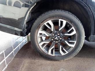 Mitsubishi Outlander Outlander (GF/GG), SUV, 2012 / 2022 2.0 16V PHEV 4x4 picture 10