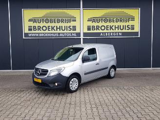 krockskadad bil bedrijf Mercedes Citan 108 CDI BlueEFFICIENCY 2014/1