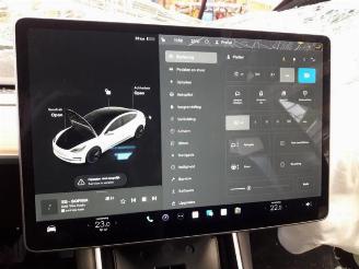 Tesla Model 3 Model 3, Sedan, 2017 Long Range AWD 75 kWh picture 12