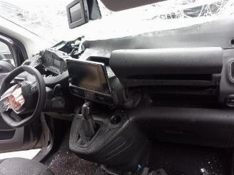 Peugeot Partner Partner (EF/EU), Van, 2018 1.6 BlueHDi 100 picture 25