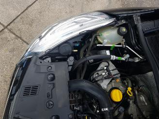 Renault Clio 0.9 TCe Intens Limited picture 11