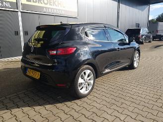 Renault Clio 0.9 TCe Intens Limited picture 8