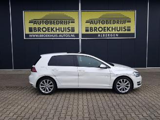 Volkswagen Golf 2.0 TDI Highline picture 4
