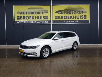Schadeauto Volkswagen Passat Variant 1.6 TDI Comfortline Business 2018/5