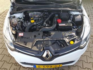 Renault Clio Estate 0.9 TCe Intens picture 21