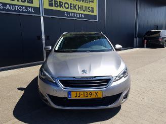 Peugeot 308 SW 1.2 PureTech Blue Lease Premium picture 3
