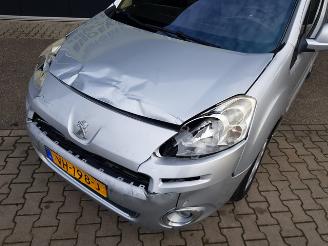 Peugeot Partner 120 1.6 e-HDI L1 Navteq 2Tronic AUTOMATIC picture 10