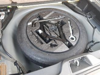 Volvo V-70 2.4D Momentum picture 22