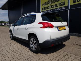 Peugeot 2008 1.2 PureTech Active picture 7