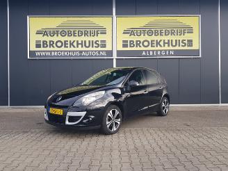 krockskadad bil auto Renault Scenic 1.4 TCe Bose 2011/11