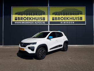 Voiture accidenté Dacia Spring Comfort 27 kWh 2022/6