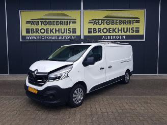 skadebil bedrijf Renault Trafic 2.0 dCi 120 T29 L2H1 Work Edition 2020/3