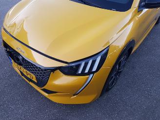 Peugeot 208 1.2 PureTech GT-Line picture 10