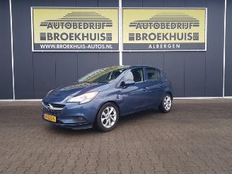 krockskadad bil auto Opel Corsa 1.0 Turbo Edition 2016/3