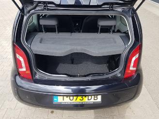 Volkswagen Up! 1.0 move up! picture 18