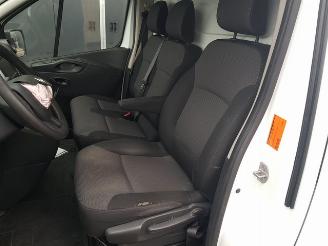 Renault Trafic 2.0 dCi 120 T29 L2H1 Work Edition picture 15