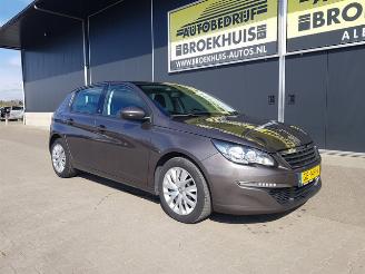 Peugeot 308 1.2 e-THP Blue Lease picture 6