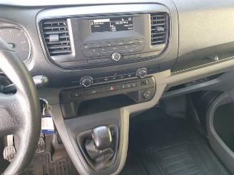 Toyota Proace 2.0 D-4D Cool Comfort Long picture 20