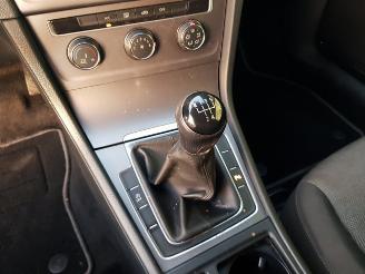 Volkswagen Golf 1.2 TSI Trendline picture 18