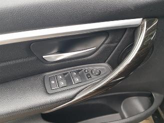 BMW 3-serie Touring 318i Centennial High Executive LUXURY picture 25