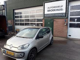 Volkswagen Up! Up! (121), Hatchback, 2011 1.0 12V 75 2014/7