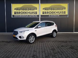 skadebil auto Ford Kuga 1.5 EcoBoost Titanium 2018/4