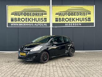 Peugeot 208 1.0 VTi Access 2014/11