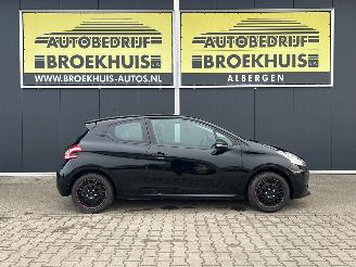 Peugeot 208 1.0 VTi Access picture 4