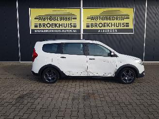 Dacia Lodgy 1.2 TCe Série Limitée Stepway 5p. picture 4