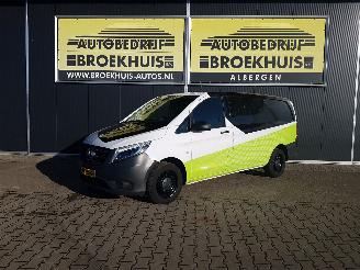 skadebil bedrijf Mercedes Vito 114 CDI Lang 2022/9