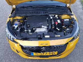 Peugeot 208 1.2 PureTech GT-Line picture 11