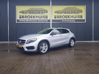 krockskadad bil auto Mercedes GLA 200 CDI Ambition 2014/9
