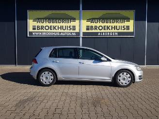 Volkswagen Golf 1.6 TDI Comfortline BlueMotion picture 4